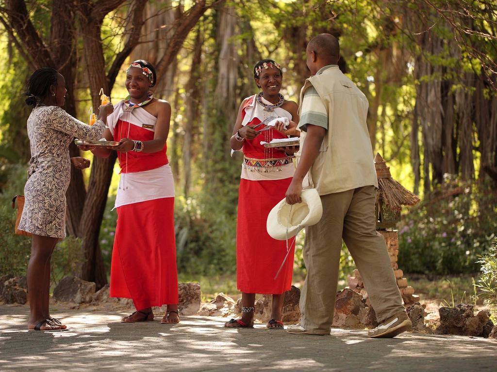 Sarova Shaba Game Lodge Archers Post Dış mekan fotoğraf