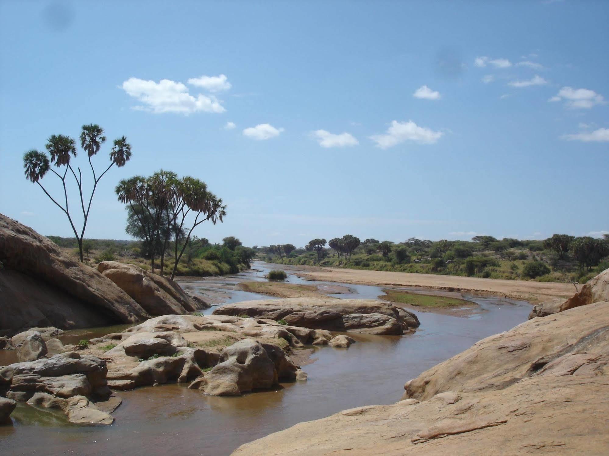 Sarova Shaba Game Lodge Archers Post Dış mekan fotoğraf
