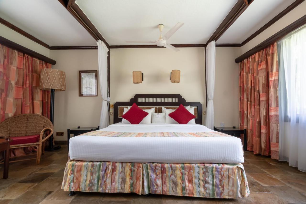 Sarova Shaba Game Lodge Archers Post Dış mekan fotoğraf
